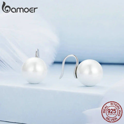 Bamoer 925 Sterling Silver Quality Round Shell Pearl Stud Earrings Platinum Plated Earrings for Women Engagement & Wedding Gift
