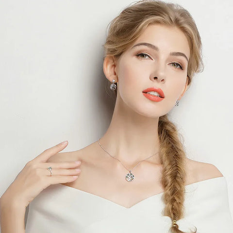 BAMOER 925 Sterling Silver Tree of Life Necklace for Women, 14K Gold Plated Lucky Tree Pendant Necklaces Jewelry for Girlfriend