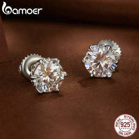 Bamoer 1.0 CT Moissanite Stud Earrings Heart Prong Lab Diamond Earrings for Women 925 Sterling Silver for Engagement Wedding