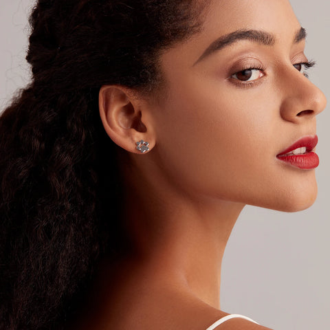 BAMOER 925 Sterling Silver Animal Paw Dog Cat Footprints Stud Earrings for Women Valentine's Day Gift SCE407